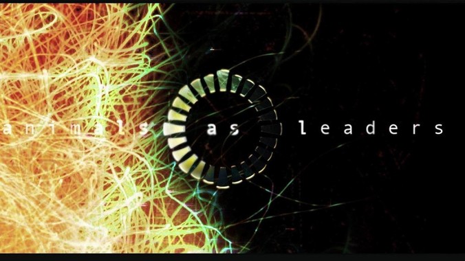 为什么女游泳运动员看起来大部分都是平胸?